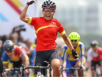 Vận động viên Việt Nam đầu tiên giành vé dự Olympic Paris 2024  越南首名運動員獲得2024年巴黎奧運入場券